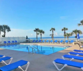 Sunny Daze, Desirable Kid Friendly Resort, 3 minute walk to the Beach, Resort Beachside Pool & Restaurant